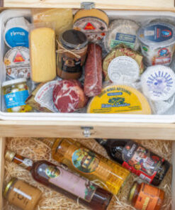 Kit Best Seller – 11 Tipos de Queijos + Vinho Malbec Brinde